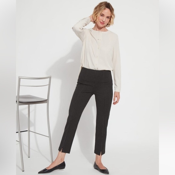 LYSSE Patterned Wisteria Ankle Pant - Navy Criss-Cross - Size Small - Picture 4 of 14